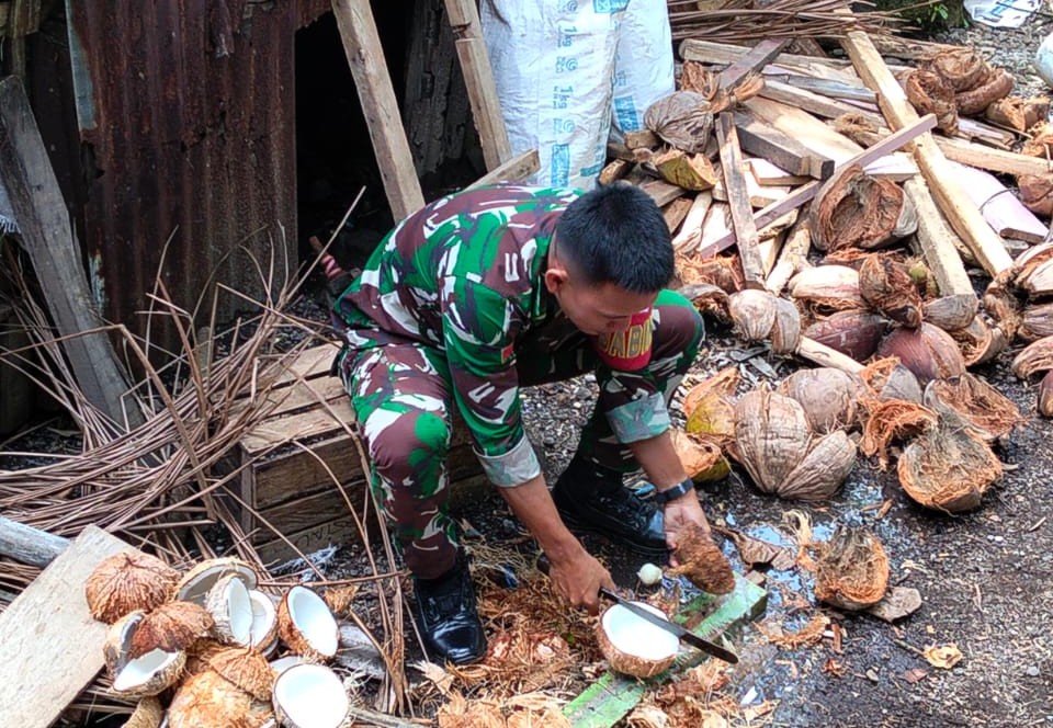 Babinsa Koramil 1301-02/Siau