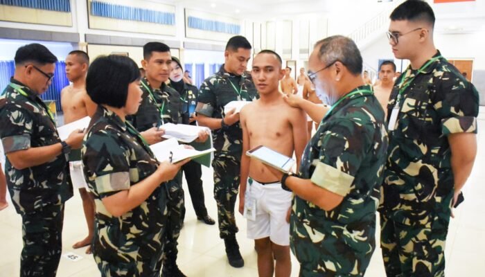 Pastikan Rekrutmen Transparan, Pangdam XIII/Merdeka Pimpin Sidang Pemilihan Tingkat Pusat Calon Tamtama TNI AD Gelombang I TA 2026