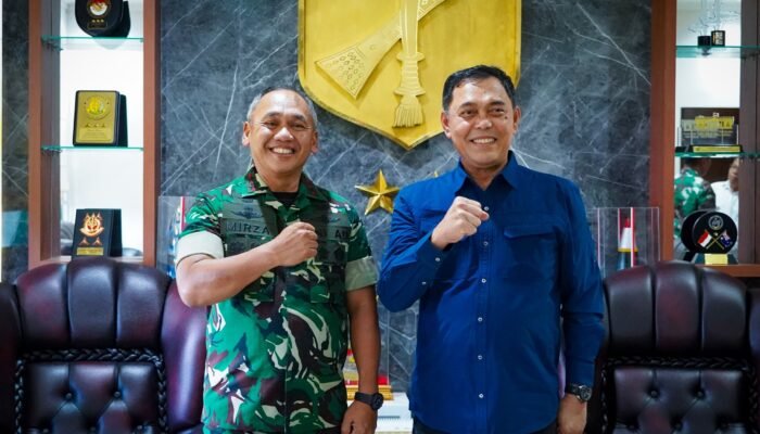 Pangdam XIII/Merdeka Bertemu dengan Wadirut Perum Bulog Bahas Ketahanan Pangan Nasional