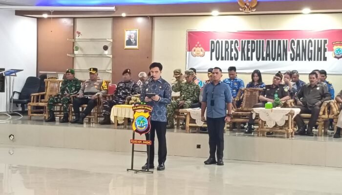 Bupati Michael Thungari Tekankan Sinergi TNI–Polri dan Pemda pada Apel Operasi Ketupat 2026 di Sangihe