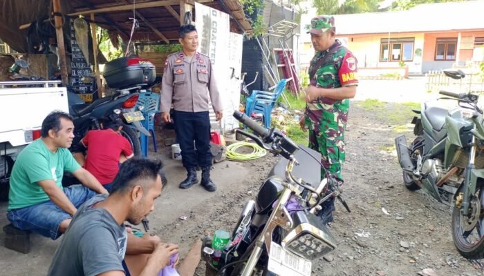 Babinsa Koramil 1301-06/Kendahe Bersama Polsek Laksanakan Komsos Tertibkan Knalpot Racing
