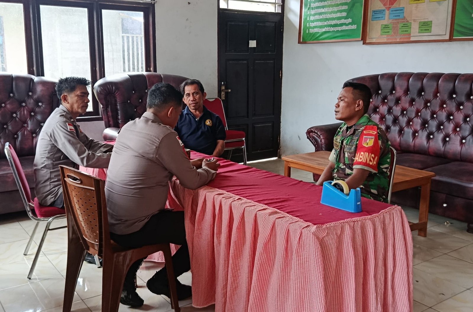 Babinsa Desa Lesabe 1 Koramil 1301-09/Tabukan Selatan