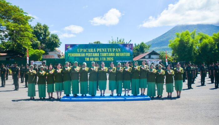 Tumbuhkan Semangat Juang, Ketua dan Pengurus Persit KCK Cabang Rindam Merdeka Hadiri Upacara Penutupan Dikmata TNI AD Gelombang I TA 2026