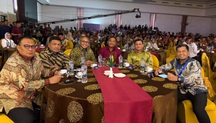 Beri Apresiasi Pemda Berprestasi, Pangdam XIII/Merdeka Harapkan Pembangunan dan Sinergi Terus Ditingkatkan