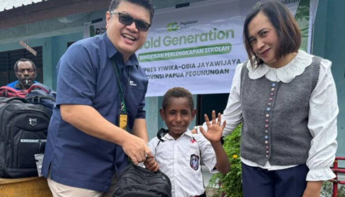 Suntik Semangat Generasi Emas Papua, Pegadaian Salurkan Bantuan Pendidikan di Pedalaman Jayawijaya