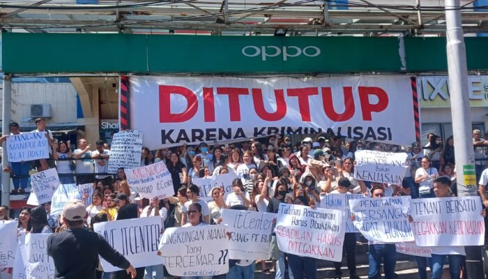 Suarakan Keadilan, Ratusan Massa Gelar Aksi Damai di IT Center Manado