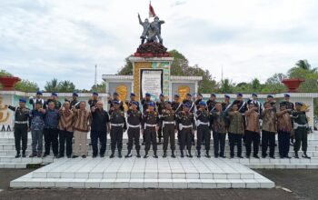 Peringati HUT ke-80 POMAD, Pomdam XIII/Merdeka Ziarah ke Makam Pahlawan Bersama Purnawirawan