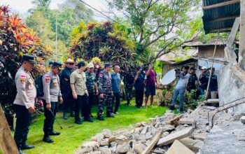 Forkopimda Tinjau Dampak Gempa di Kawio, Marore dan Matutuang, KRI Selar Kirim Bantuan