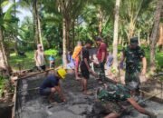 Plh Danramil 1301-07/Tabukan Utara Pimpin Kerja Bakti Pengecoran Jembatan Aramco di Kampung Naha