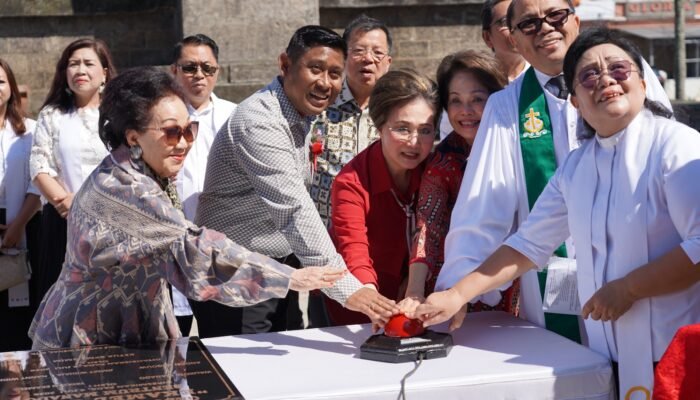 Hadiri Pentahbisan Gedung Serba Guna GMIM Sentrum Manado, Danrem 131/Santiago Ajak Jemaat Perkokoh Toleransi dan Kerukunan di Bumi Nyiur Melambai