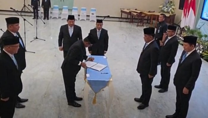 Resmi Jadi Sekwan Definitif Sulut, Niklas Silangen Dipuji Gubernur Yulius karena Selalu Kuorum