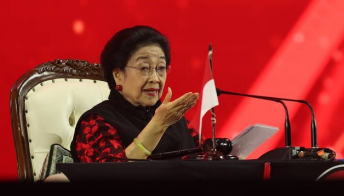 Membaca Arah Kompas Politik Megawati: Tolak Label Oposisi, Dorong Doktrin Responsible Opposition Sartori kepada Kader PDI-Perjuangan