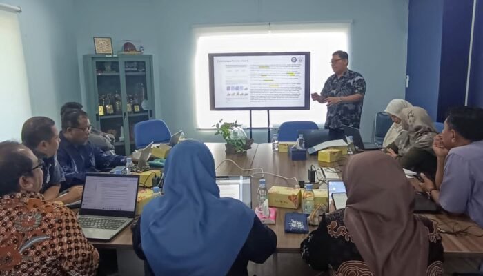 Kiprah Dosen Perbatasan POLNUSTAR di Universitas Diponegoro: Dr. Wendy A. Tanod Berbagi Pengalaman dalam Penulisan Artikel llmiah dengan bantuan Artificial Intellegence