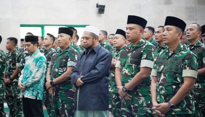 Kodam XIII/Merdeka Gelar Maulid Nabi 1448 H, Teladani Akhlak Rasulullah dalam Tugas