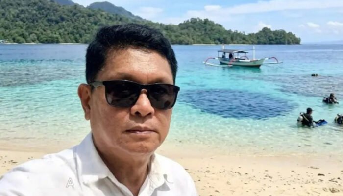 Rela “Tolak” Undangan Upacara HUT RI di Kantor Gubernur, Tumbelaka Pilih Bongkar Bobrok Listrik Bunaken: Bos PLN Sulut Layak Dipecat!