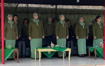Sambut Prajurit Baru, Dandim 1310/Bitung dan Ketua Persit Hadiri Penutupan Dikmata TNI AD Gelombang II 2026