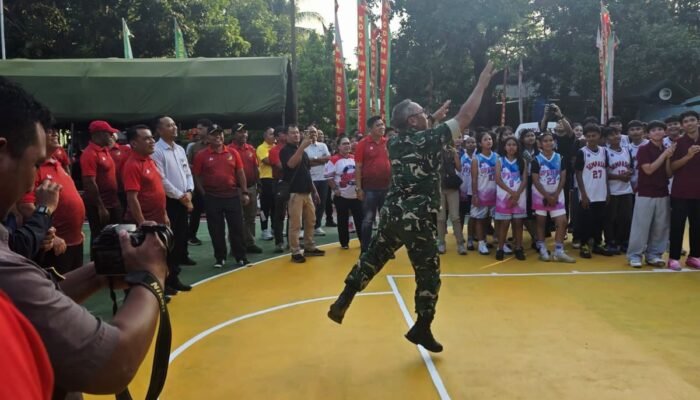 Sambut HUT ke-81 TNI, Pangdam XIII/Merdeka Buka Turnamen Basket Spektakuler Guna Jaring Bibit Atlet Sulut