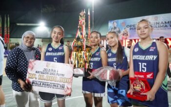 Ketua Persit Daerah XIII/Merdeka Apresiasi Semangat Pelajar di Turnamen Basket Piala Panglima TNI