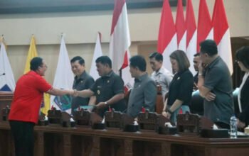 Serahkan Laporan Reses, DPRD Sulut Minta Aspirasi Warga Tak Berhenti Jadi Dokumen Kertas