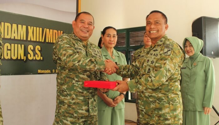 Kaajendam XIII/Merdeka Lepas Dua Prajurit Terbaik dalam Tradisi Pindah Satuan