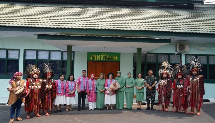 Danrem 131/Santiago Sambut Kunjungan Ketua YKPI, Sosialisasi Gerakan SADARI Digelar di Makorem
