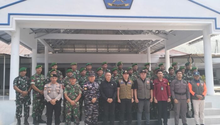 Bupati Sangihe Tutup Operasi Karhutla Gunung Awu, Relawan Terima Penghargaan