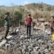 Turun Langsung Beri Semangat, Dansatgas TMMD ke-130 Kodim 1301/Sangihe Kawal Pembangunan Jalan di Tanaki