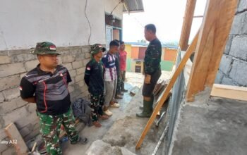Awali Pekerjaan dengan Semangat Gotong Royong, Satgas TMMD ke-130 Kodim 1301/Sangihe Lanjutkan Rehab RTLH 2